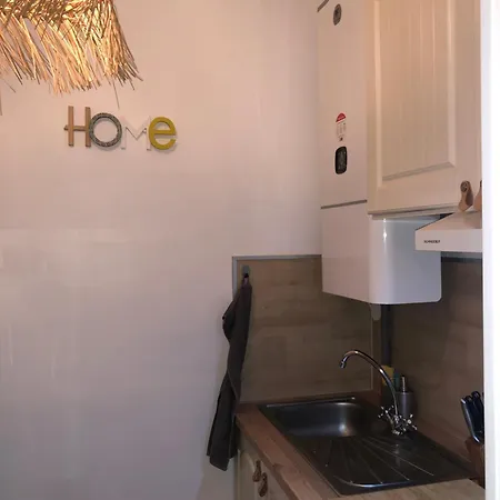 Grand Terrasse Climatise Et Calme Apartment