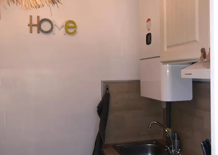 Grand Terrasse Climatise Et Calme Lägenhet